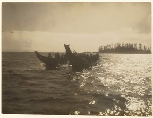 [Szaleńczo popędzili swój statek przez wodę]. autorstwa Edward S. Curtis
