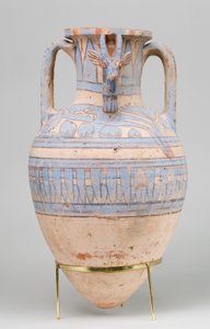 Malowana na niebiesko amfora koziorożca z Malqata, ok. 1390–1353 pne (ceramika, biały kremowy poślizg, farba)