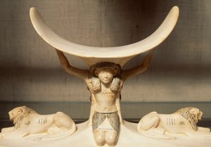 Zagłówek z rzeźbionej kości słoniowej wspierany przez Shu, personifikacja powietrza, z Grobowca Tutanchamona, cywilizacja egipska, XVIII dynastia autorstwa Egyptian 18th Dynasty