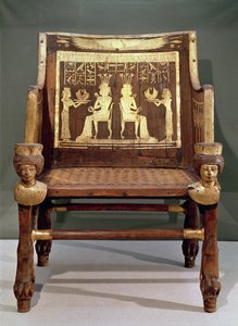 Krzesło należące do księżniczki Satamun, córki Amenofisa III, Nowe Państwo, ok. 1391-1353 pne (drewno i pozłacany brąz) autorstwa Egyptian 18th Dynasty