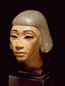 Głowa harfistki z Tell El-Amarna, ok. 1370-1360 p.n.e. (drewno)