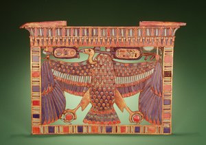 Pylon pektorał ozdobiony sępem z Górnego Egiptu, z grobowca Tutanchamona (ok. 1370-52 pne) Nowe Królestwo (złoty cloisonne inkrustowany pastą szklaną)