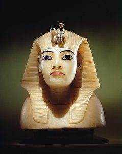 Korek z jednej z urn kanopskich, z grobu Tutenchamona, Nowe Królestwo (alabaster) (zob. też 149422)