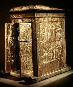 Złota Świątynia Tutanchamona (ok. 1370-52 p.n.e.) Nowe Królestwo (drewno pokryte zaprawą i pokryte złotą blachą)