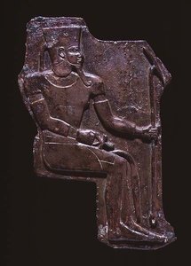 Płaskorzeźba przedstawiająca Boga Amona ze świątyni Izydy w Sakkarze, okres późny, ok. 760-656 pne (stop miedzi) autorstwa Egyptian 25th Dynasty