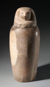 Słój kanopski z głową sokoła, 664-525 p.n.e. autorstwa Egyptian 26th Dynasty