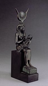 Bogini Izyda karmiąca niemowlę Horus, okres późny (brąz)
