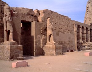 Starożytność egipska: widok świątyni w Karnaku. Egipt autorstwa Egyptian Egyptian