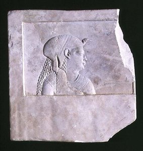 Rzeźbiarski model bogini, ok. 246-222 pne (wapień) autorstwa Egyptian Ptolemaic Period
