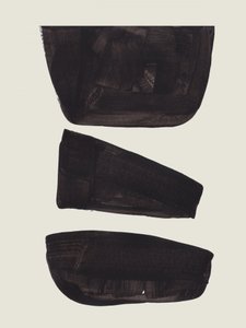 Ułożone w stos minimalistyczne formy