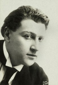 Portret Sachy Guitry