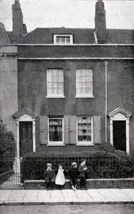 387, Commercial Road, Portsmouth, Hampshire, miejsce urodzenia Charlesa Dickensa 7 lutego 1812 r., ok. 1900 r. autorstwa English Photographer