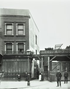 68 Bermondsey New Road: elewacja frontowa, Londyn, 1898 autorstwa English Photographer