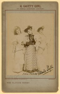 Wesoła dziewczyna - panna Blanche Massey, Grace Palotta, Florence Lloyd autorstwa English Photographer