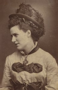 Ada Cavendish autorstwa English Photographer