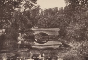 Arundel: Most Młyński (zdjęcie czarno-białe) autorstwa English Photographer