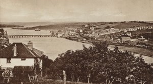 Bideford z Upcott, Patrząc na północ (zdjęcie czarno-białe) autorstwa English Photographer