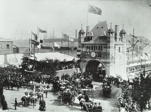 Tunel Blackwall: przez wejście przejeżdżają bryczki konne, uroczyste otwarcie tunelu, 1897 autorstwa English Photographer