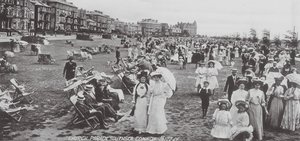 Church Parade, Southsea Common (zdjęcie czarno-białe) autorstwa English Photographer