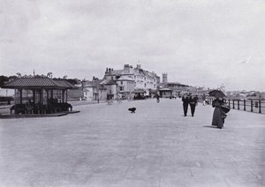 Kornwalia: The Promenade, Penzance (zdjęcie czarno-białe) autorstwa English Photographer