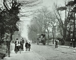 Crouch End Hill, Crouch End, 1894 autorstwa English Photographer