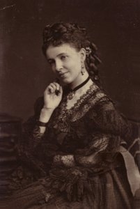 E. Albani autorstwa English Photographer