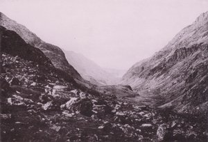 Wejście na przełęcz Llanberis (zdjęcie czarno-białe) autorstwa English Photographer