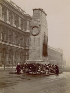 Ogólny widok Cenotaf w Whitehall autorstwa English Photographer