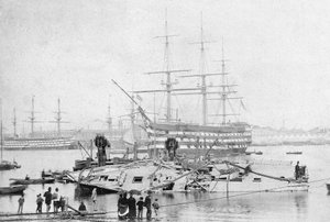 HMS Victory w porcie Portsmouth, c.1870 (zdjęcie czarno-białe) autorstwa English Photographer