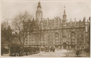 Imperial Hotel, Russell Square, Londyn autorstwa English Photographer