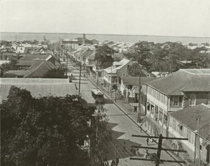 Jamajka: Old King Street patrząc na południe, Kingston (zdjęcie czarno-białe) autorstwa English Photographer
