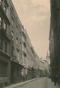 Lombard Street, Londyn; fotografia; z czerwca 1885 r. autorstwa English Photographer