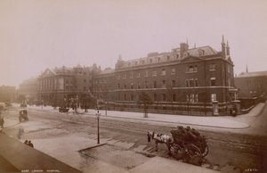 Szpital w Londynie autorstwa English Photographer