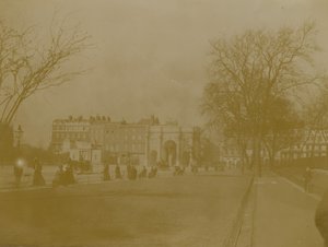 Marble Arch, Hyde Park, Londyn autorstwa English Photographer