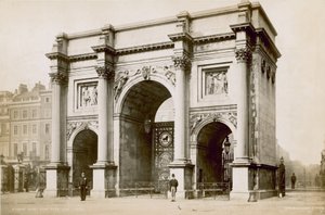 Marble Arch, Oxford Street, Londyn autorstwa English Photographer
