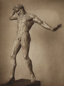 Marsyas (zdjęcie czarno-białe) autorstwa English Photographer