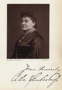 Panna Swanborough (zdjęcie czarno-białe) autorstwa English Photographer