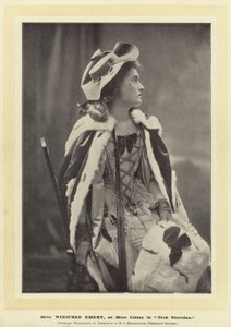 Panna Winifred Emery jako panna Linley w Dick Sheridan autorstwa English Photographer