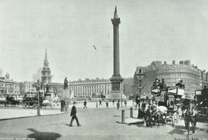 Kolumna Nelsona, Trafalgar Square, Westminster LB: patrząc na północny zachód od Cockspur Street, 1898 autorstwa English Photographer