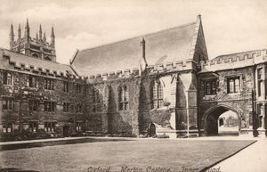 Oxford, Merton College, Inner Quad (zdjęcie czarno-białe) autorstwa English Photographer