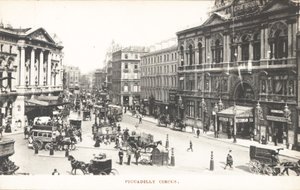 Piccadilly Circus autorstwa English Photographer