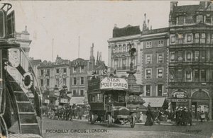 Piccadilly Circus, Londyn autorstwa English Photographer
