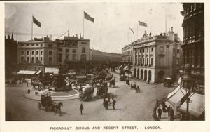 Piccadilly Circus i Regent Street, Londyn autorstwa English Photographer