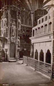 Pocztówka z wizerunkiem wnętrza Chantry Henryka V w Opactwie Westminsterskim autorstwa English Photographer
