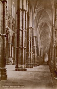 Pocztówka z wizerunkiem południowej nawy Opactwa Westminsterskiego autorstwa English Photographer