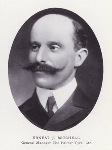 Prominent Men of London: Ernest J Mitchell (czarno-białe zdjęcie) autorstwa English Photographer