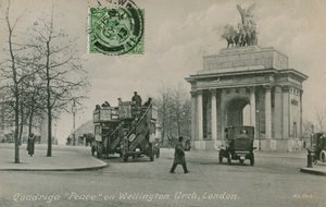 Quadriga Peace na Wellington Arch w Londynie. Pocztówka wysłana w 1913 roku. autorstwa English Photographer