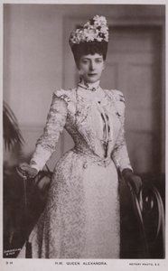 Królowa Aleksandra (zdjęcie czarno-białe) autorstwa English Photographer