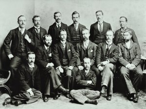 Rosendale Road School: grupa nauczycieli, 1897 autorstwa English Photographer