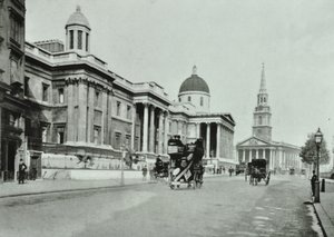 Saint Martin in the Fields i The National Gallery, Trafalgar Square, Westminster LB: strona północna patrząca na wschód, 1896 autorstwa English Photographer